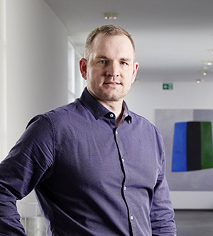 Prof. Dr. Tobias Hodel